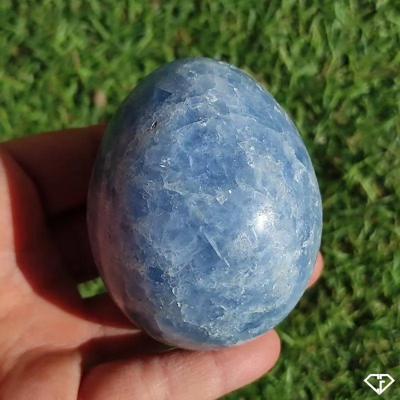 Œuf en Calcite bleue