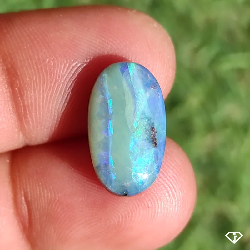 Opale Boulder