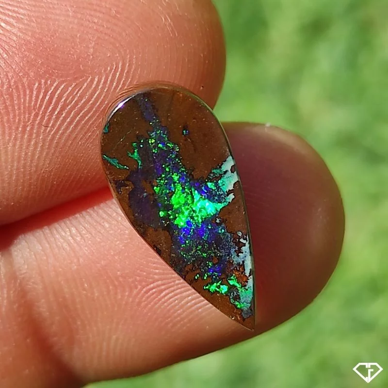 Opale Boulder