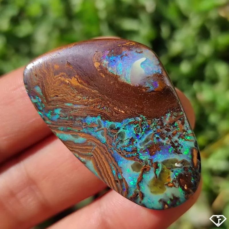 Opale Boulder