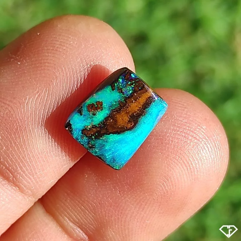 Opale Boulder
