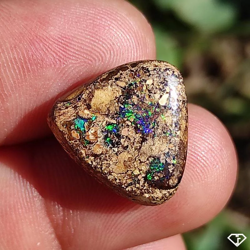Opale Boulder