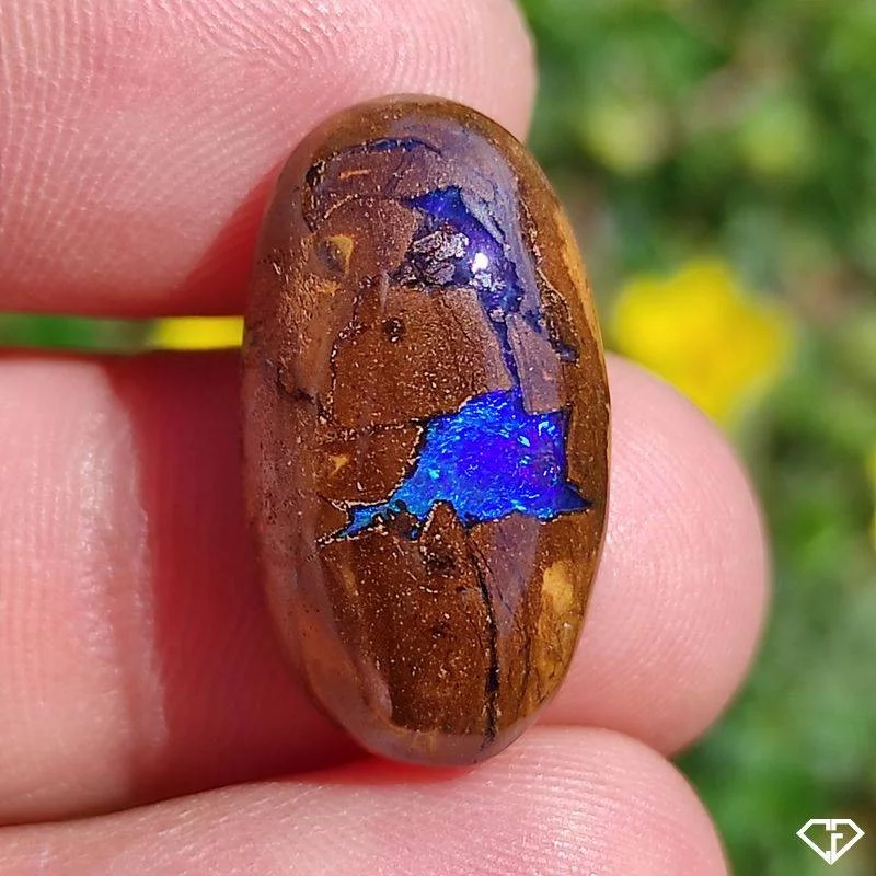 Opale Boulder
