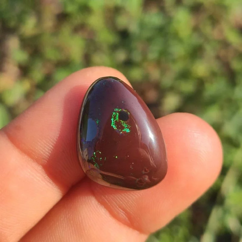 Opale Boulder