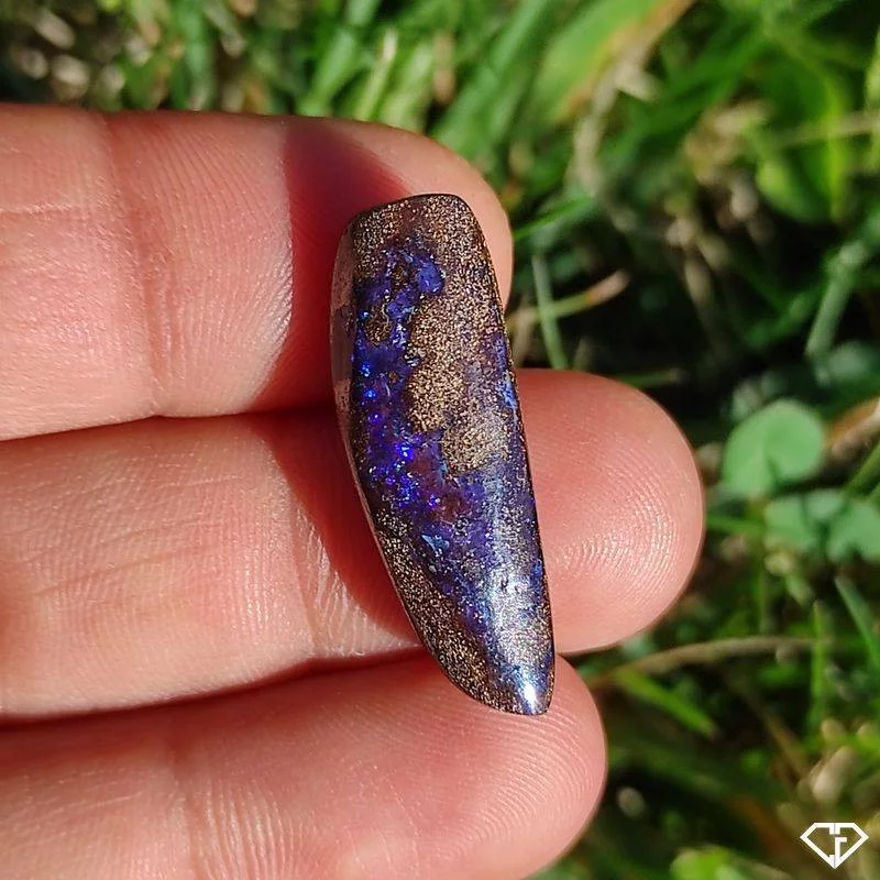 Opale Boulder