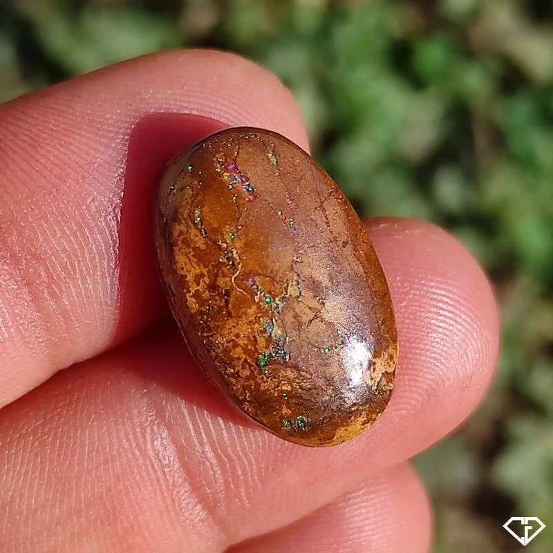 Opale Boulder