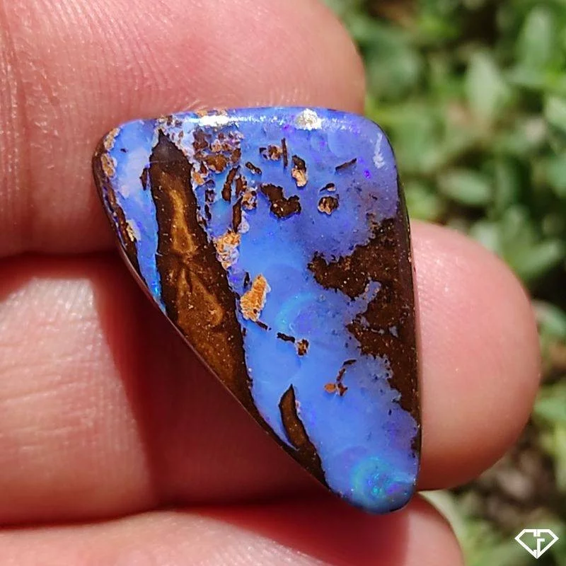 Opale Boulder