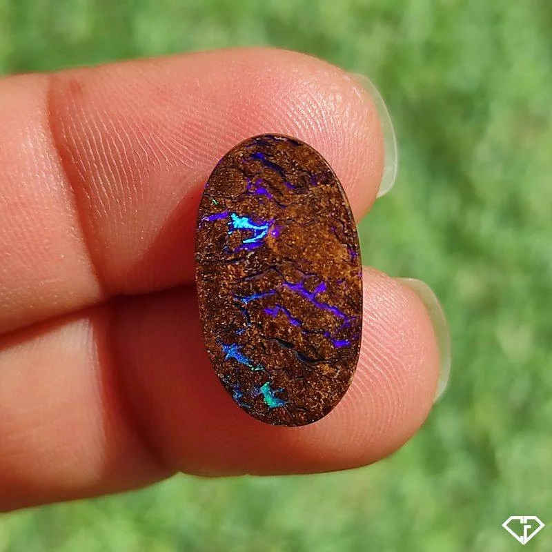 Opale Boulder