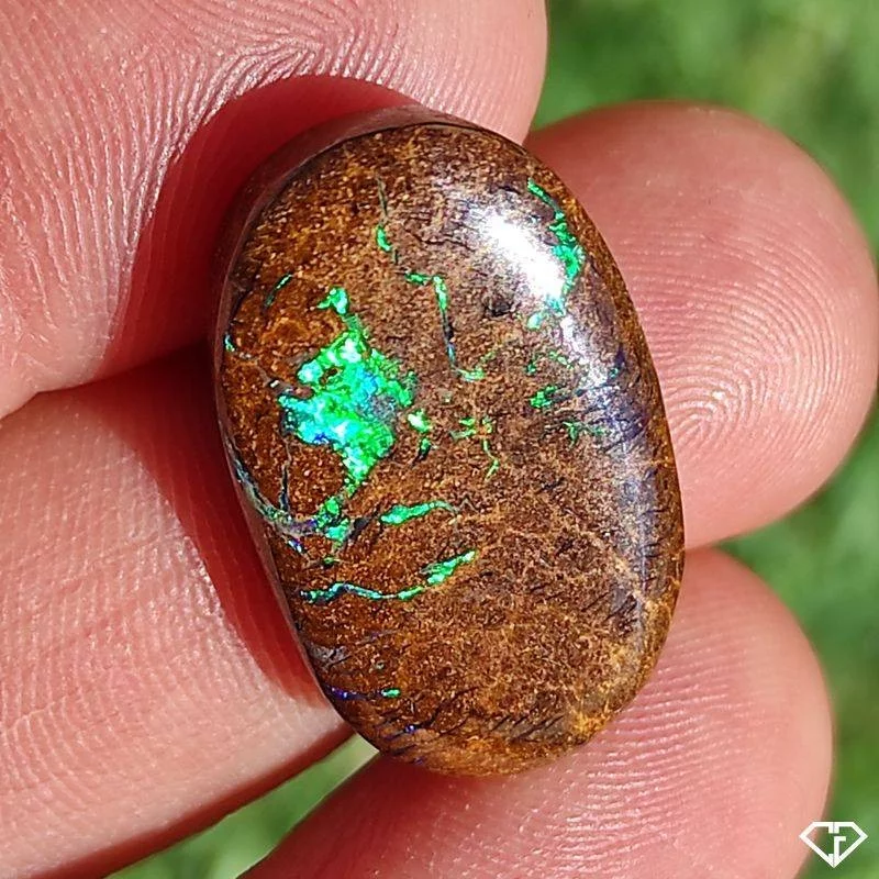 Opale Boulder
