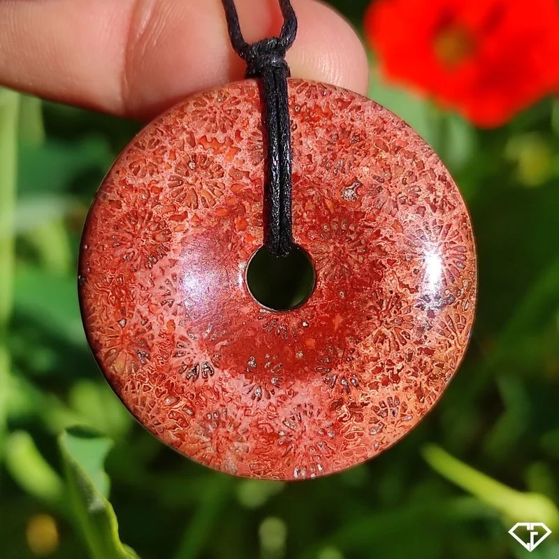 Pendentif donut en Corail Fossile