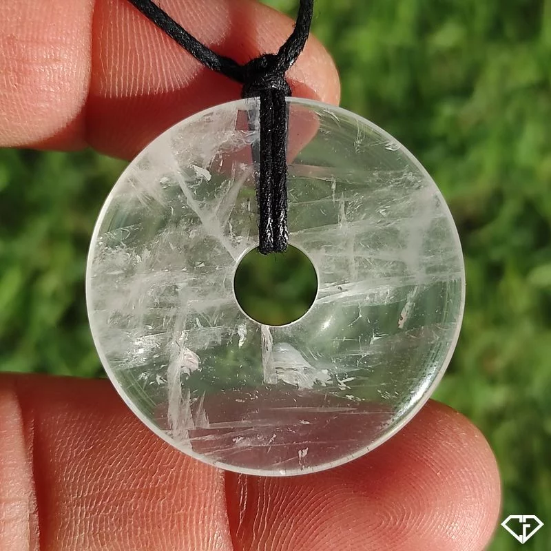 Pendentif donut en Cristal de roche