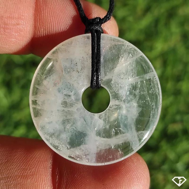 Pendentif donut en Cristal de roche