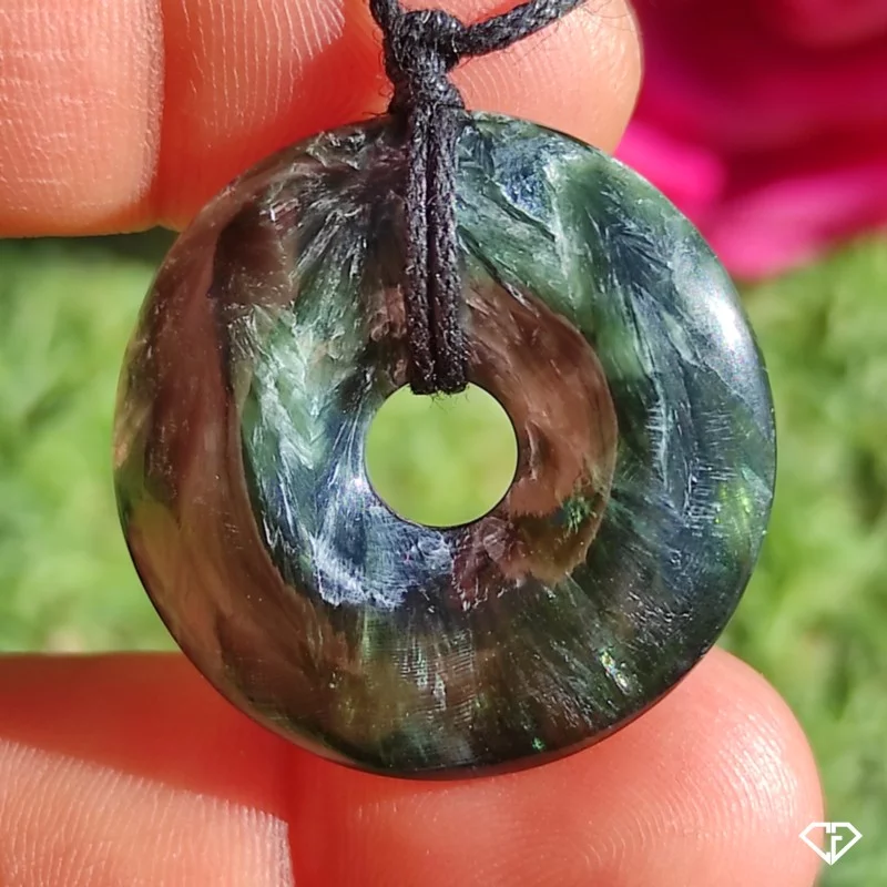 Pendentif donut en Séraphinite