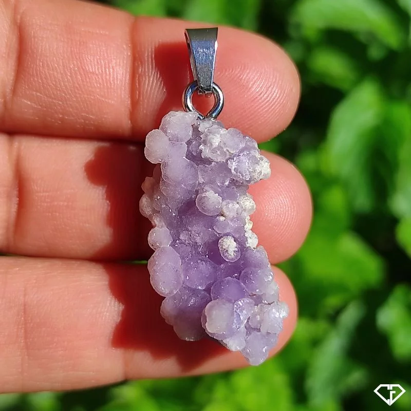 Pendentif en Améthyste botryoïdale (Agate grappe)
