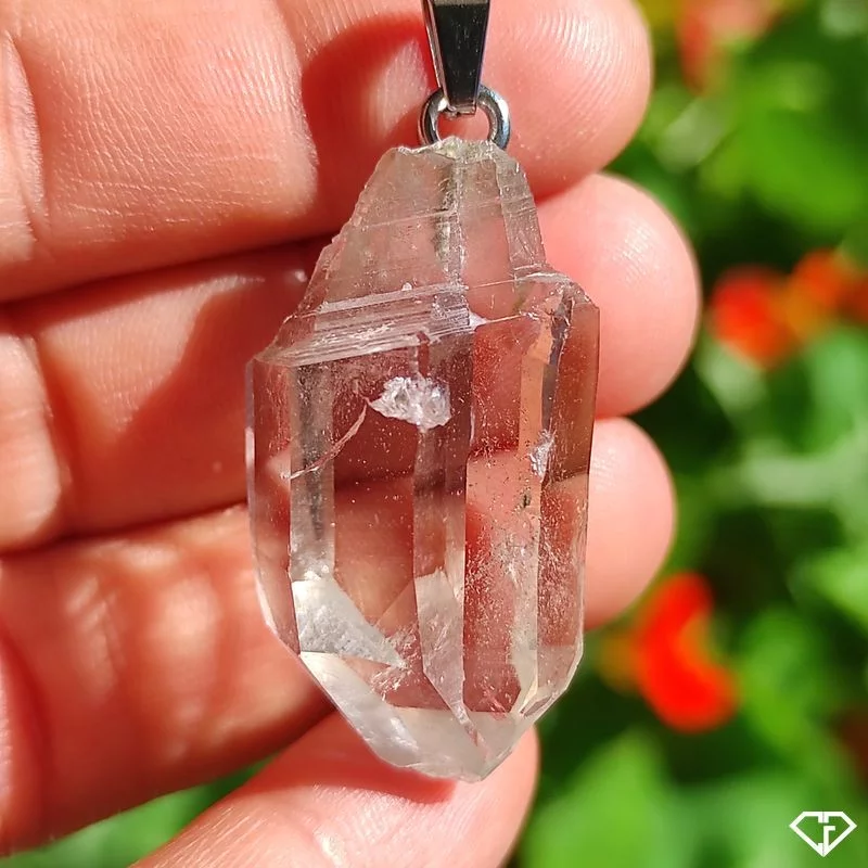 Pendentif en Cristal de roche brut