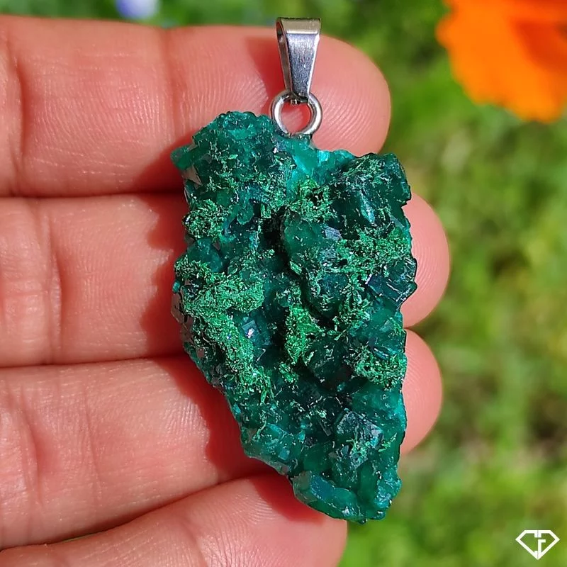 Pendentif en Dioptase et Malachite