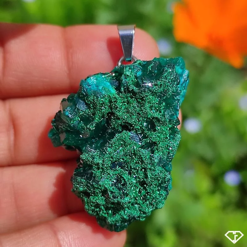 Pendentif en Dioptase et Malachite