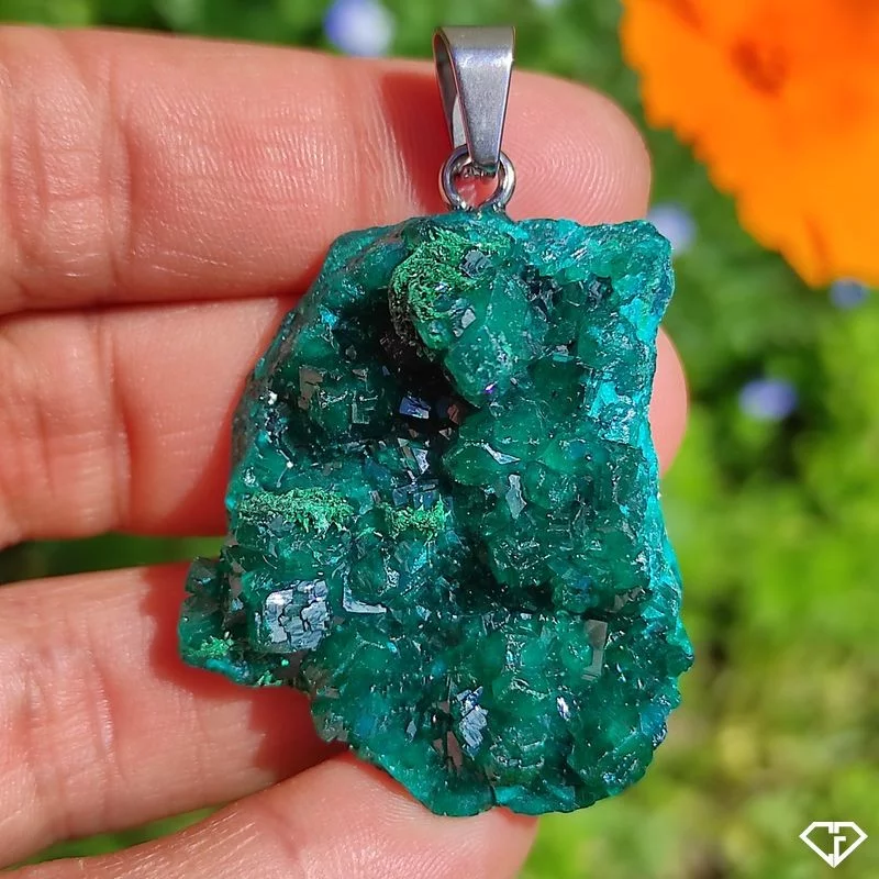 Pendentif en Dioptase et Malachite