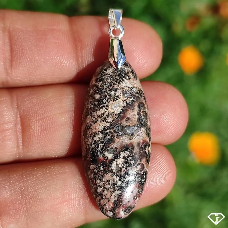 Pendentif en Jaspe Léopard