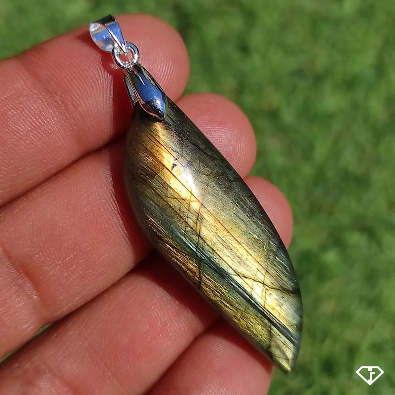 Pendentif en Labradorite