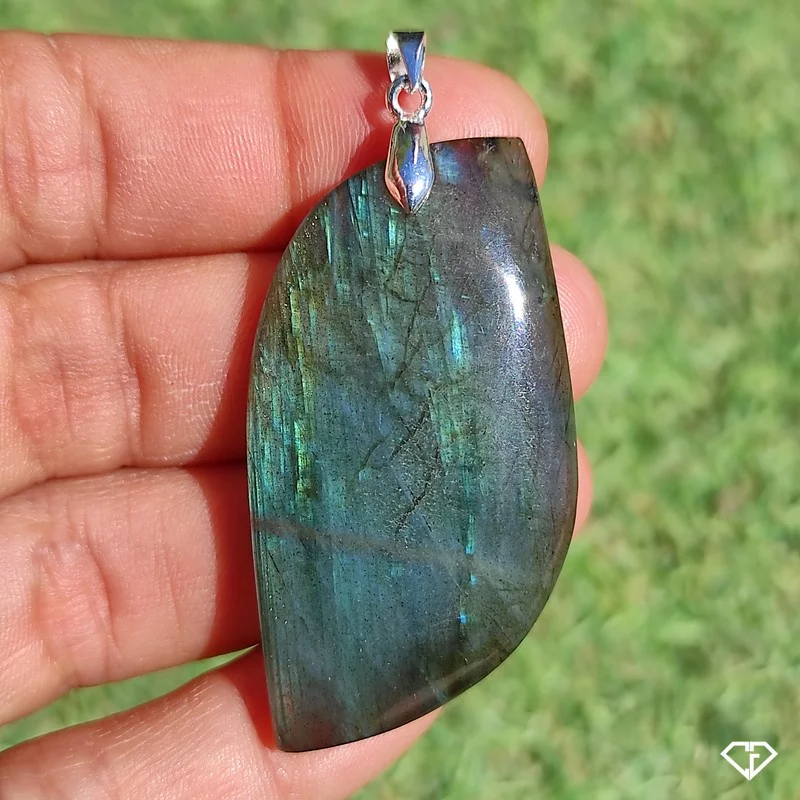 Pendentif en Labradorite
