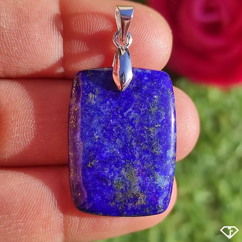 Pendentif en Lapis Lazuli