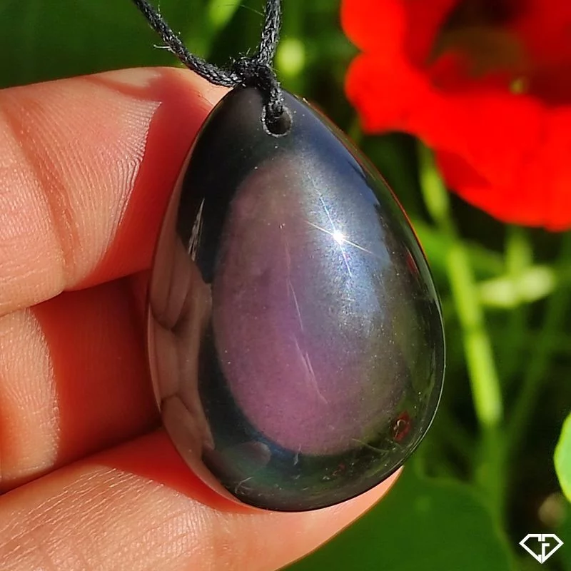 Pendentif en Obsidienne Œil Céleste