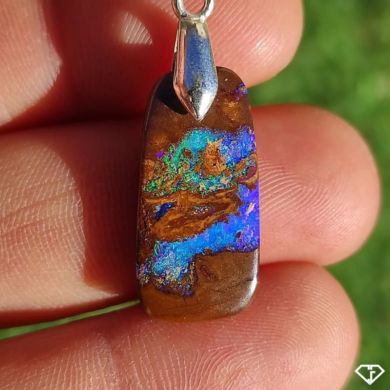 Pendentif en Opale Boulder