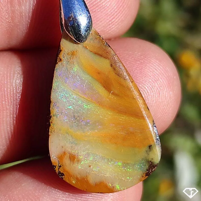 Pendentif en Opale Boulder