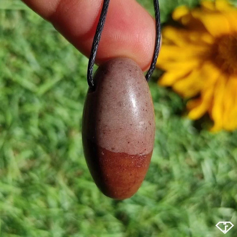 Pendentif en Shiva Lingam