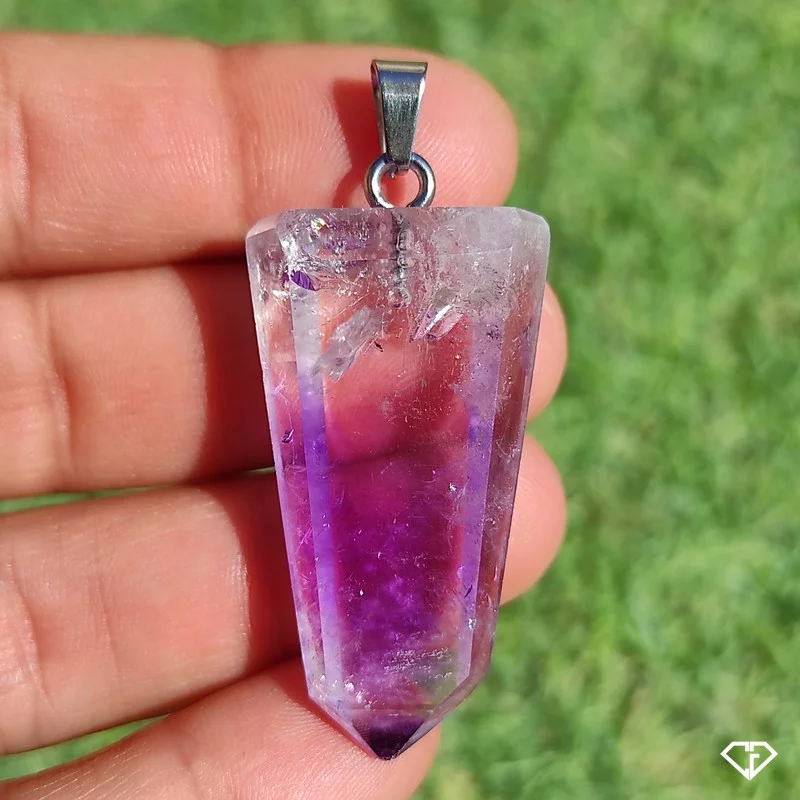 Pendentif pointe en Améthyste
