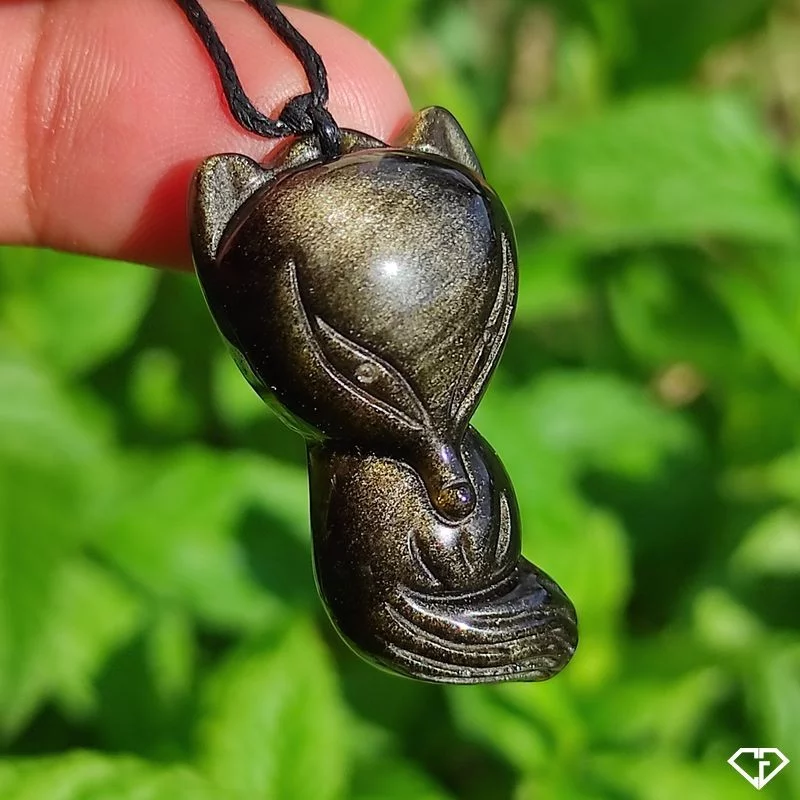 Pendentif Renard en Obsidienne dorée