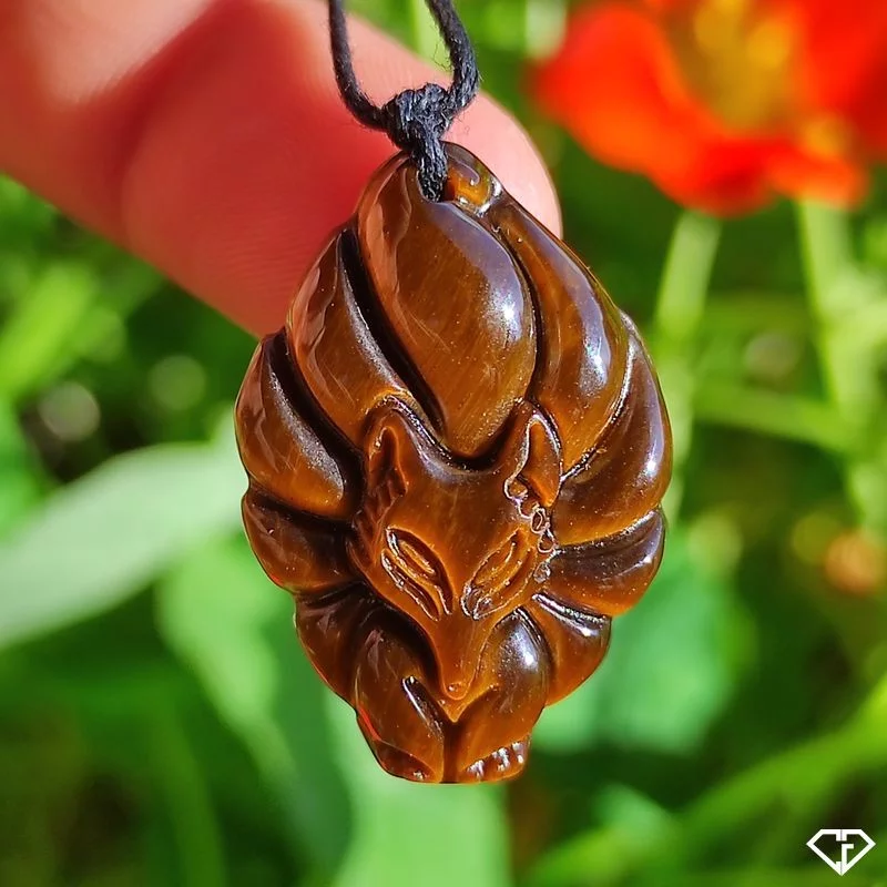 Pendentif Renard en Œil de Tigre