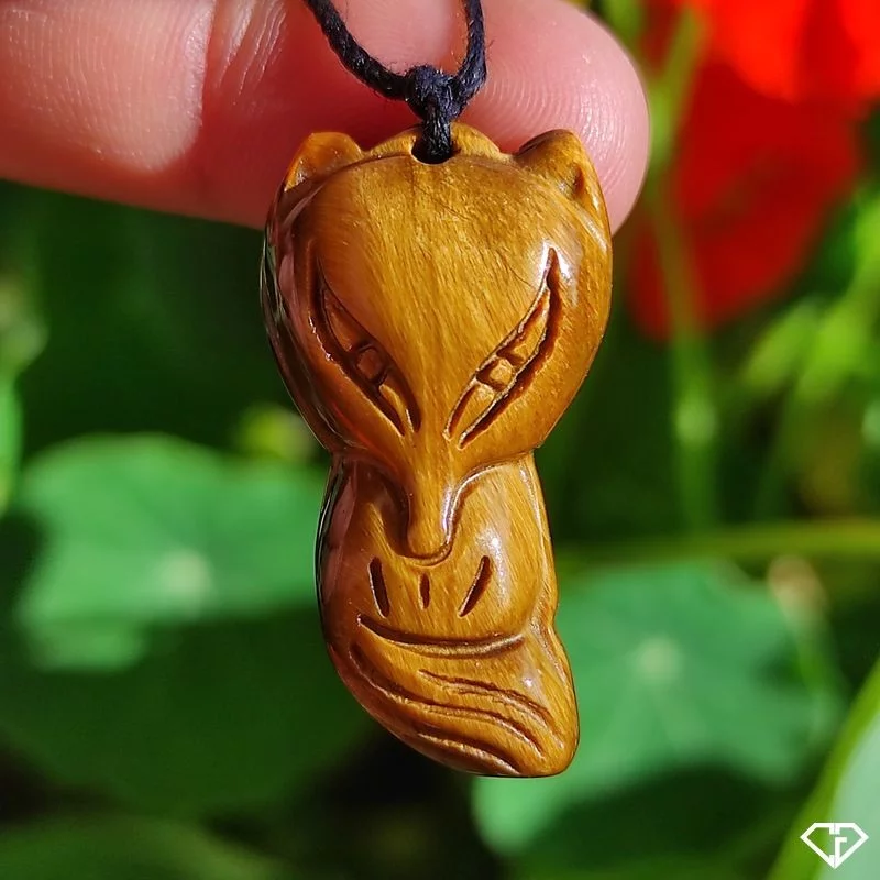 Pendentif Renard en Œil de Tigre