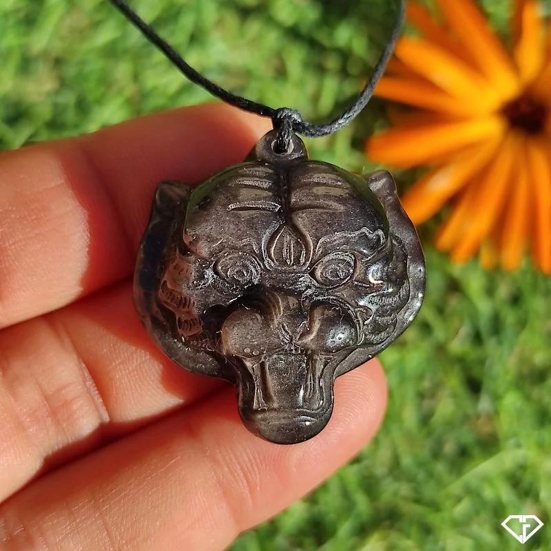 Pendentif Tigre en Obsidienne argentée