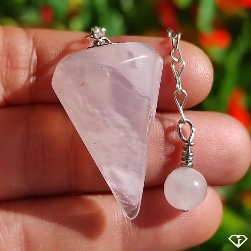 Pendule en Quartz rose