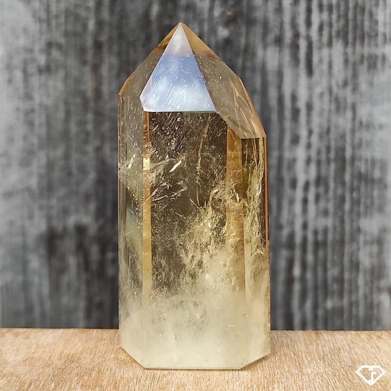 Pointe en Citrine naturelle