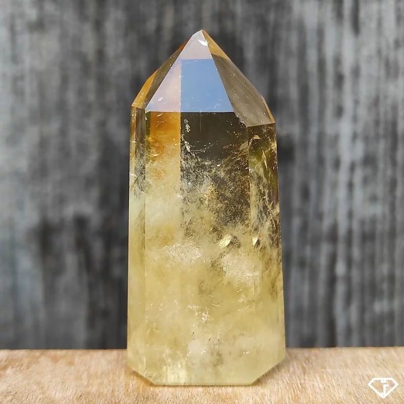 Pointe en Citrine naturelle