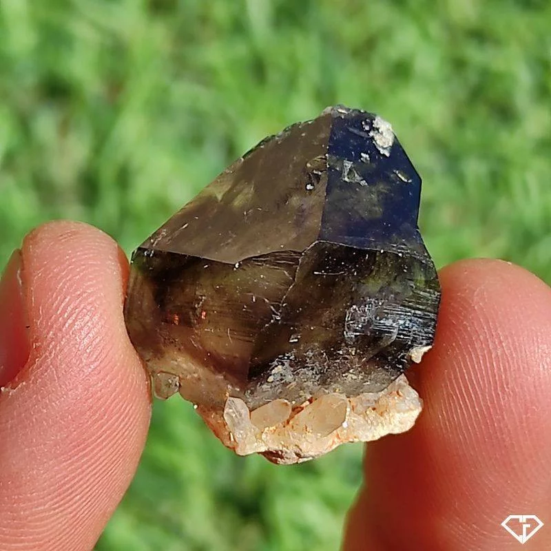 Quartz fumé brut