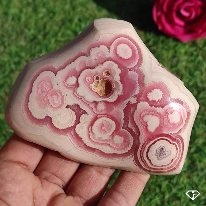 Rhodochrosite semi-brute